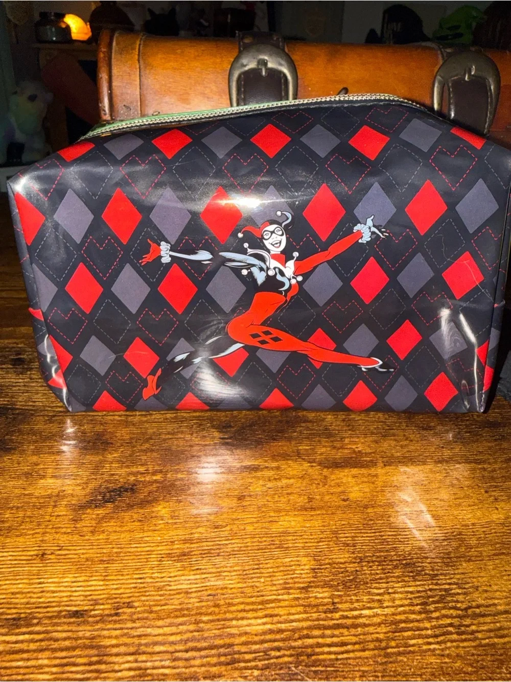 Revolution x DC Harley Quinn & Poison Ivy Cosmetic Bag Set - Black & Green NEW